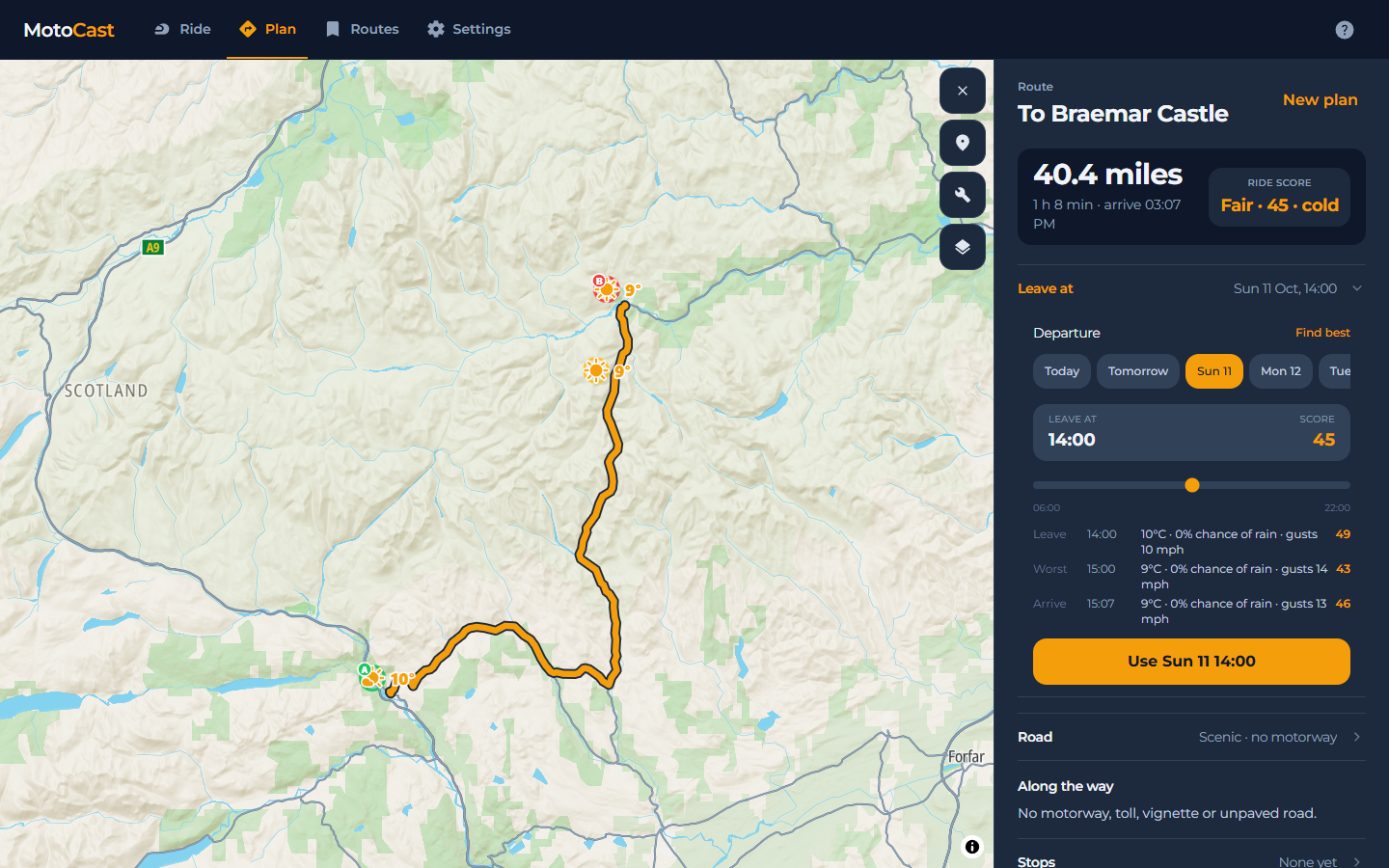 MotoCast on a computer: a route from Pitlochry to Braemar on the map, with weather at the start, along the way and at the end, and beside it the distance, the ride score of Fair 45, and the weather for leaving at 14:00 on Sunday.